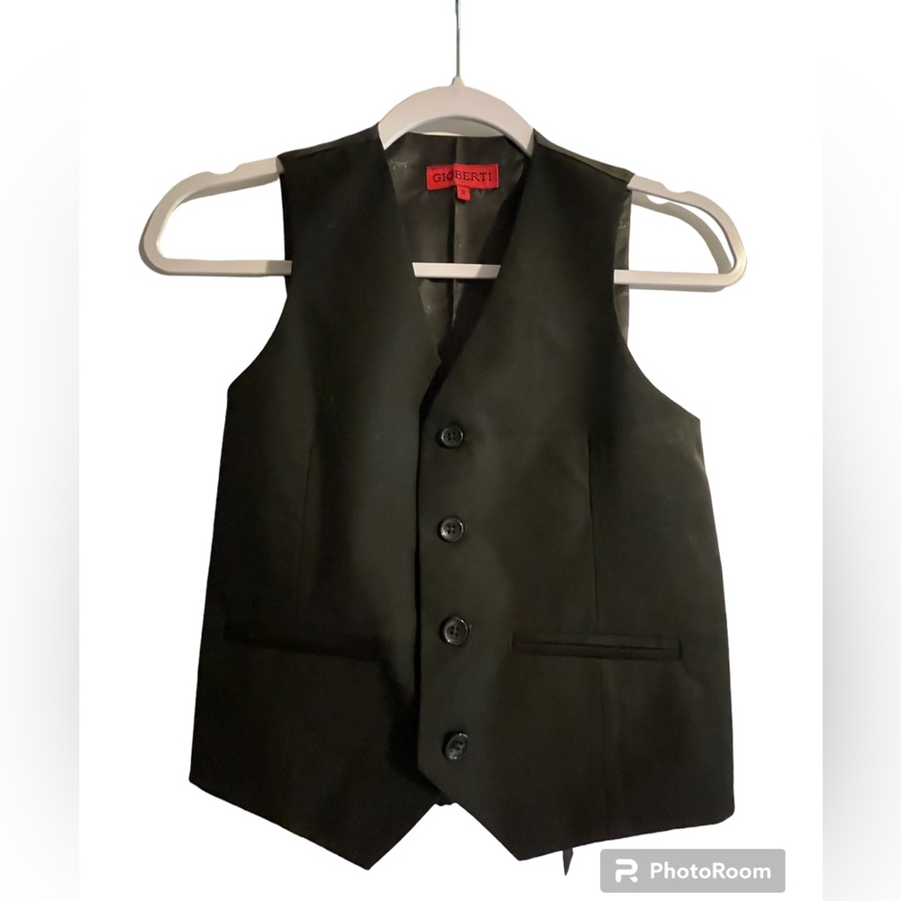Gioberti Kids and Boys 4 Button Formal Suit Black Vest  sz 8